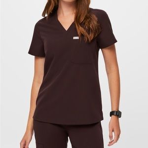 Figs women’s espresso Catarina one pocket scrub top